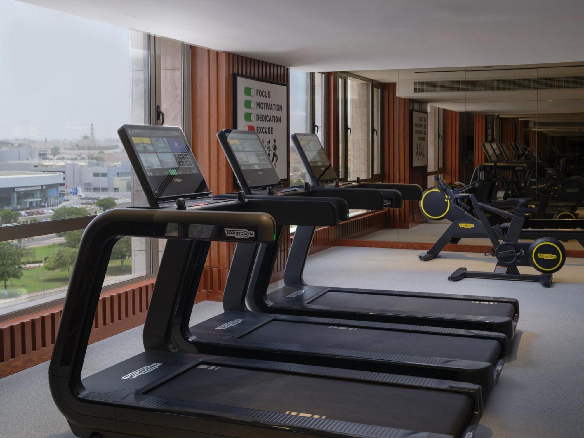 Doubletree By Hilton Muscat Qurum ภายนอก รูปภาพ