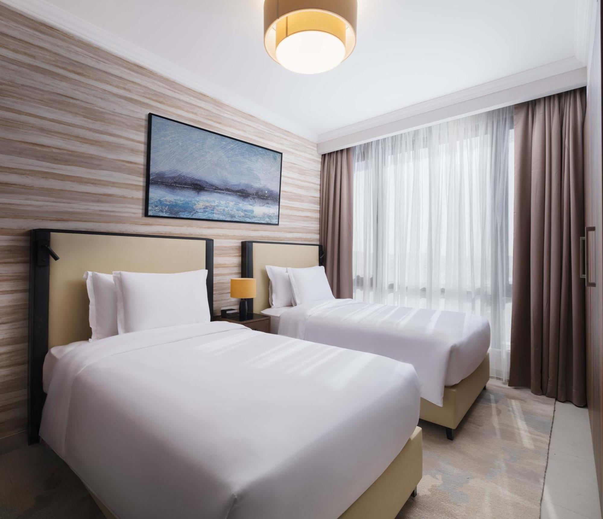 Doubletree By Hilton Muscat Qurum ภายนอก รูปภาพ